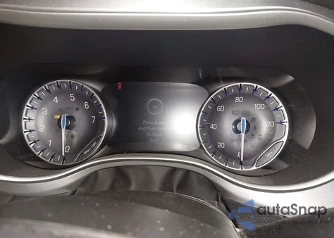 2022 Chrysler Pacifica Touring z USA, uszkodzony, nr VIN 2C4RC1FG2NR185397